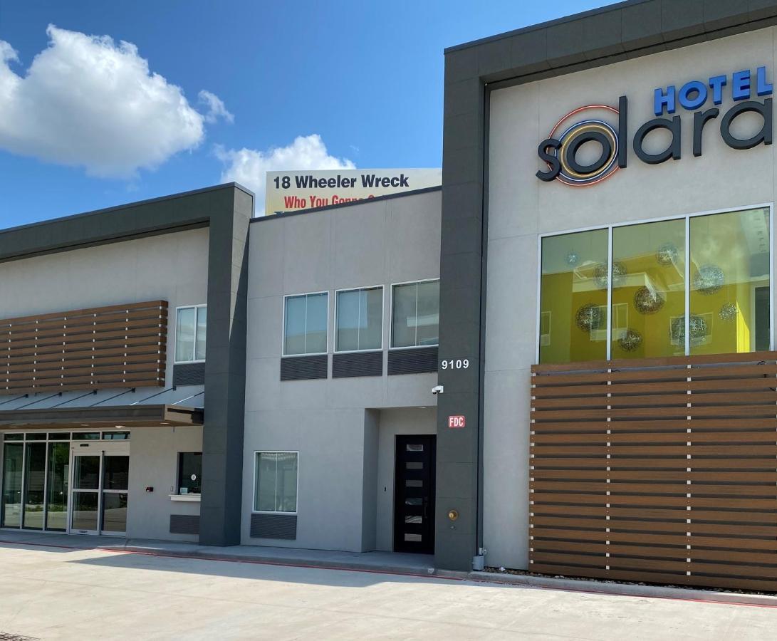 Hotel Solara I-45 & Hobby Airport Houston Exterior foto